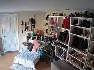 voyeurcam-missoliviablack-03 — sgemma chat