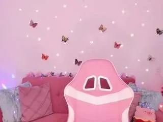 zaratorres on CamSoda 