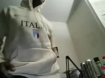 11inchtattedtrinibad — canon explode off the ship deck [1079 doubloons remaining]