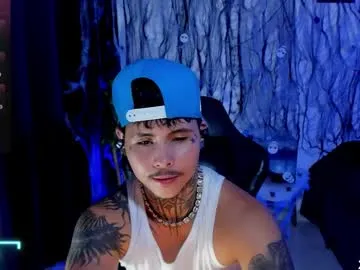 777_stefantransmen on Chaturbate 