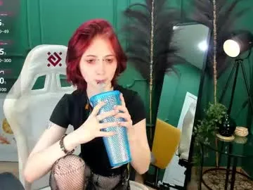 _l_o_r_r_y_ on Chaturbate 