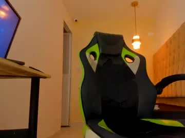 alantrickz365 on Chaturbate 