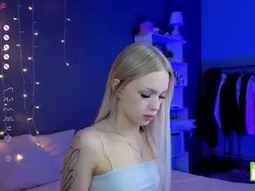 alishaaneta — GOAL: TAKE OFF SHORTS [49 tokens remaining] HI HI  HEY HEY im #student , #blonde i have #bigass & #cute #shy PVT - 60 TK PER MIN