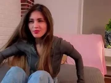 alvabierl on Chaturbate