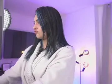 annieguzman_ on Chaturbate 