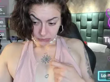 april_dumont on Chaturbate