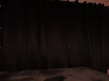 aramjones on Chaturbate 