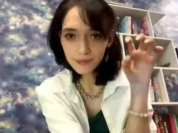 azaleegansen on Chaturbate 