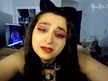 beethebumblebee on Chaturbate 