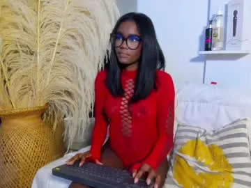 bellaadajud on Chaturbate 