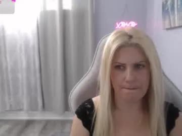 bellastar84 on Chaturbate 