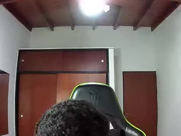 caballerozodi on Chaturbate 