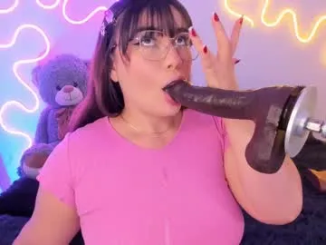 cassiebigass_ on Chaturbate 