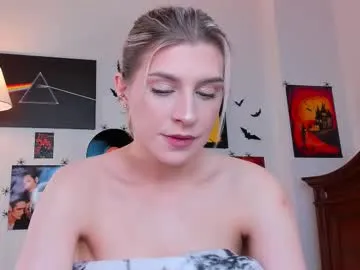 cassieholland on Chaturbate 