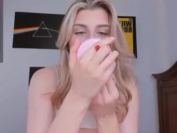 cassieholland on Chaturbate 