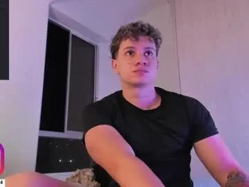 derekolsen_ on Chaturbate 