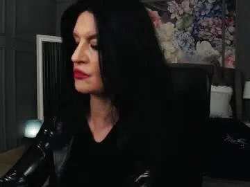 dommelisa on Chaturbate 