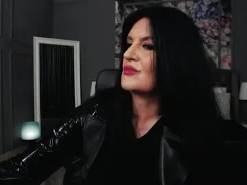 dommelisa on Chaturbate 