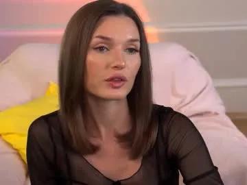 e_vvv_a on Chaturbate 