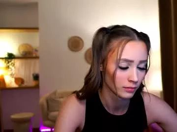 emma__cutiee on Chaturbate 