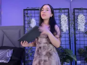 emma_morales_ on Chaturbate 