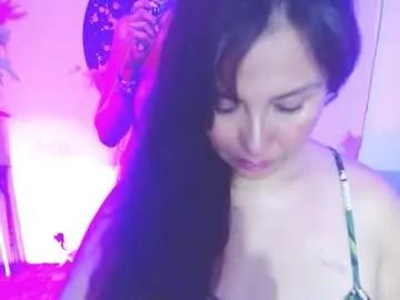 evelyn_mature19 on Chaturbate