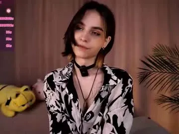 evervessi on Chaturbate 