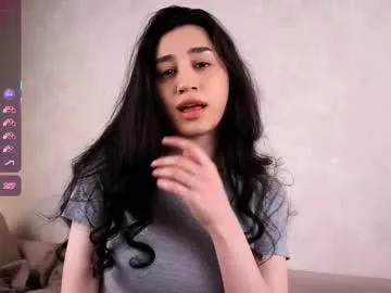 goldygrillz — Goal: lick lips #bigass #latina #young #18 #natural [0 tokens remaining]