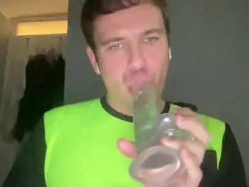 gotitgoin_ — GOAL: home alone, relaxin and see what happens [431 tokens remaining] Welcome to my room! #british #american #bigdick #young #twink #lovense #new