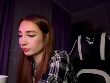 halliemcanaw — show feet #18 #new #cute #shy #teen [28 tokens remaining]