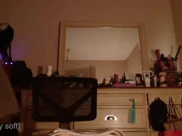 happysoft on Chaturbate