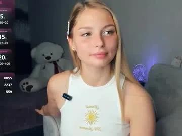 hidden_charm on Chaturbate 