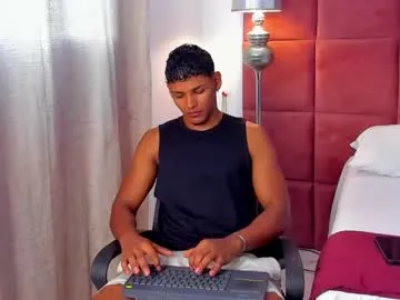 hugo_cano — SHOW CUM!! Give me great welcome on my first day here on the site. #slave #findom #latino #master #new #muscle #cum  [1739 tokens remaining]