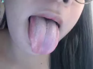 iana_whorexxx on Chaturbate 