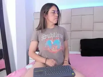 isis_loveyes_ on Chaturbate 