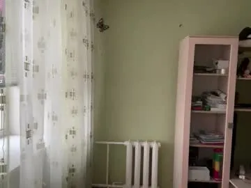 jinnyjaquins on Chaturbate 