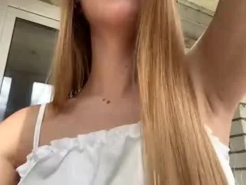 jinnyjaquins on Chaturbate 