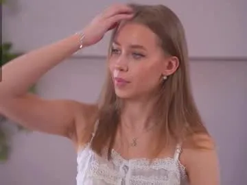 jjennnyy on Chaturbate 