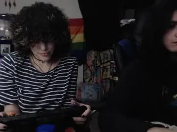 jonmessfan — chillin'! #gamergirl #piercings #bigbooty ;3 <3