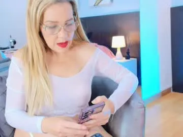 kellylust_ on Chaturbate 