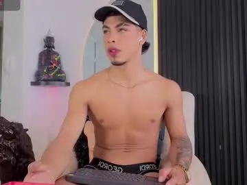 ken_doll19 on Chaturbate