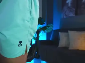 kevin_montoya1 — Completely naked and flex [142 tokens left] Lovense on, I'm ready to shoot a massive load. Can you help? #cum #bigcock #bigass #muscle #latino