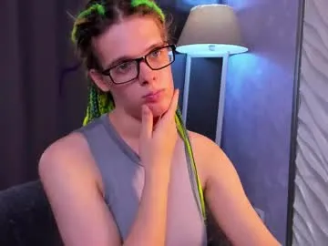 kiki_krash on Chaturbate 