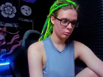 kiki_krash on Chaturbate 