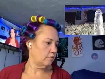 kreamyk420 on Chaturbate