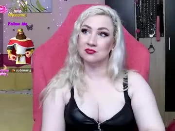 lexygold on Chaturbate