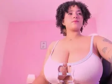 liaamoretzz on Chaturbate 