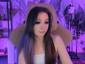 lii_luu on Chaturbate 