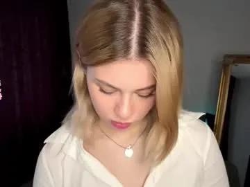 lil_elisa on Chaturbate