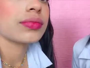 littlejennifer18 on Chaturbate 